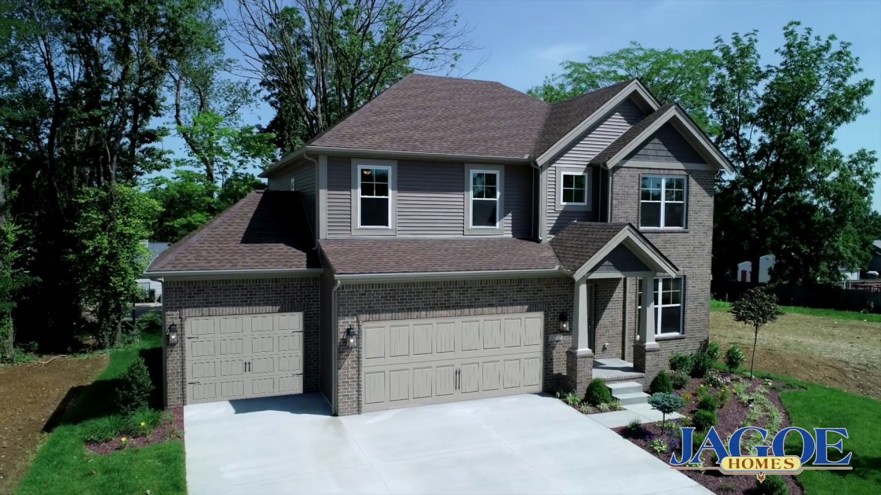 Revolution C Basement/3rd Bay Garage Brook Stone Estates