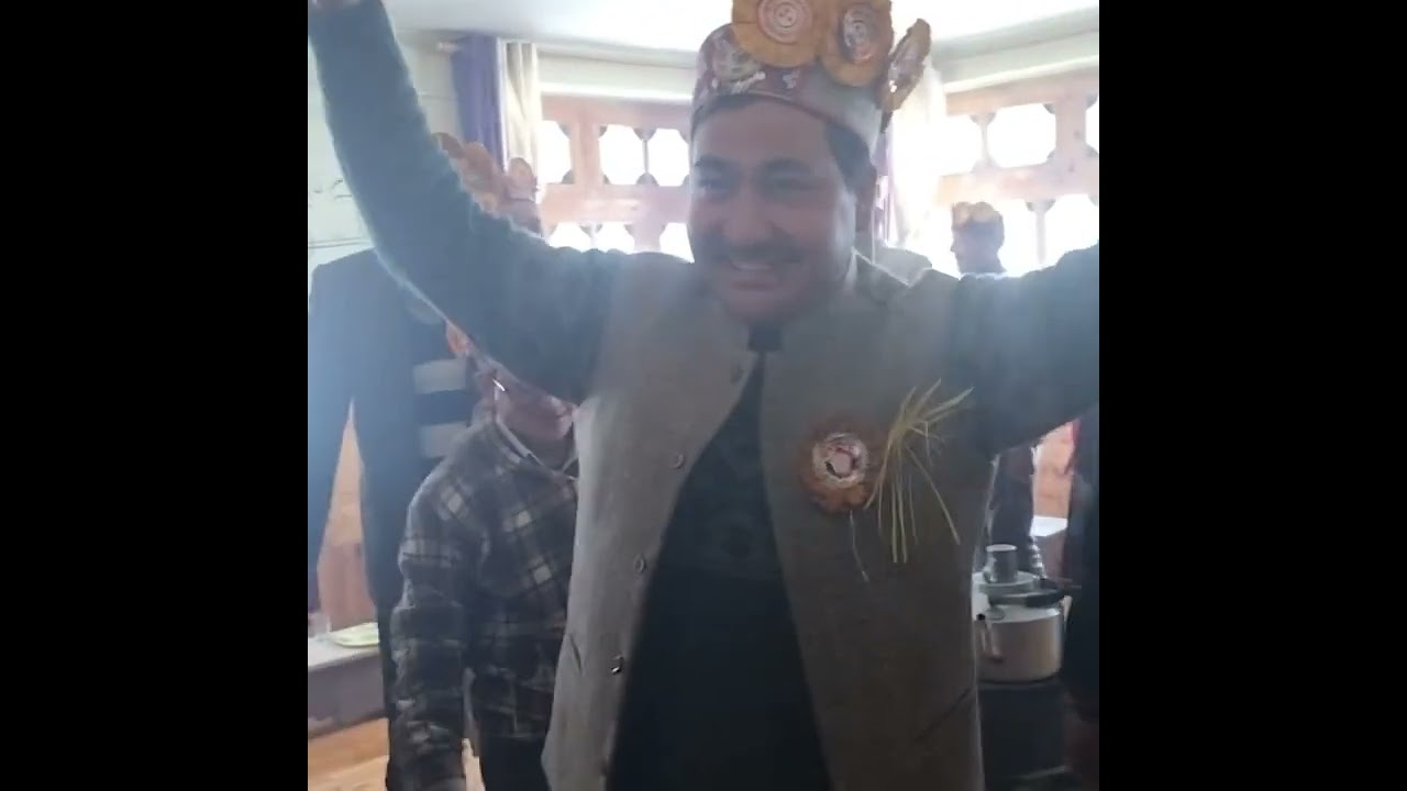 Party 2 Fagli ek alag hi andaz m 