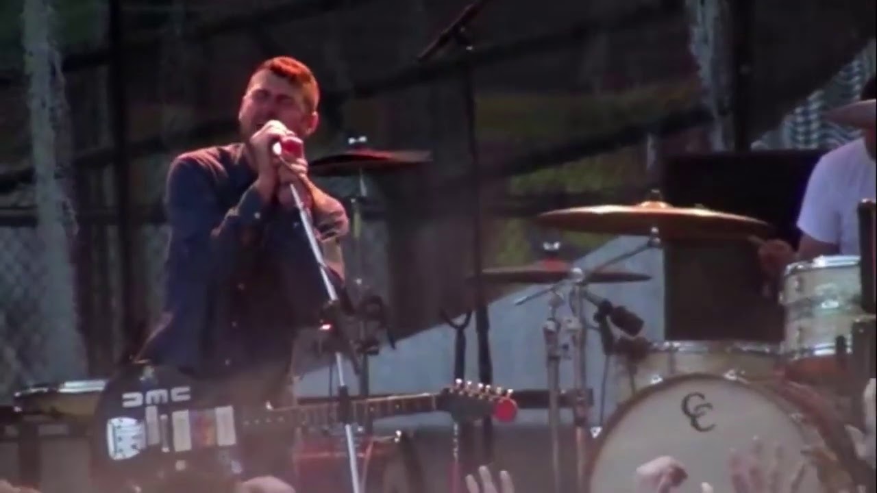 Jesse Lacey (Brand New) Going Crazy at the end of You Won't Know