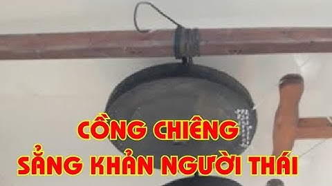Quế Phong đánh trống cồng chiêng