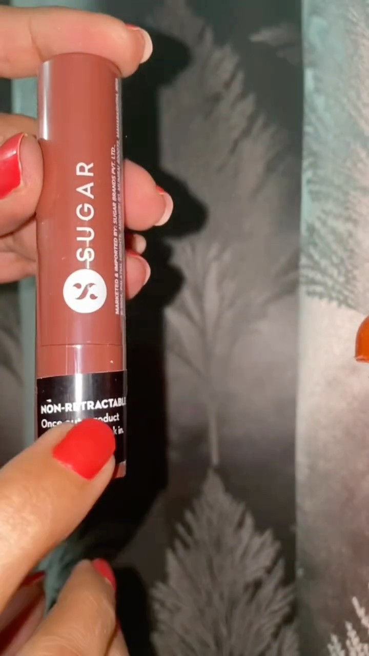 sug＊　化粧品 Unboxing & Swatching SUGAR Peptide Gloss Stick - shade 05 mauve