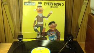 Sesame Street Everybody's Record