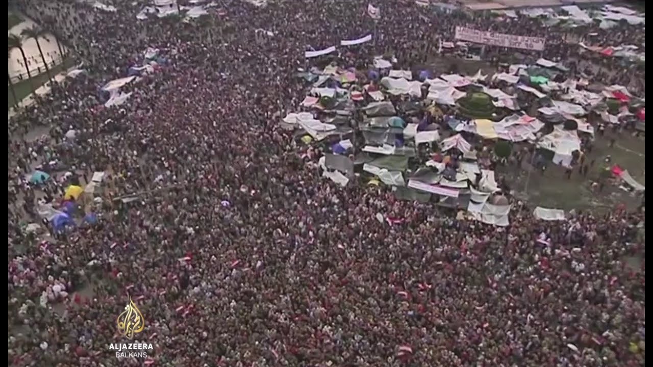 عشر سنوات على الربيع العربي: قليل من "الحرية والعدالة والخبز" للمصريين