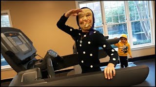 Babaanne Ve Camal Spor Salonunda Spor Yapıyor Komik Çocuk Videosu