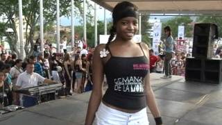 desfile word games (convencionistas semana de la moda) screenshot 3