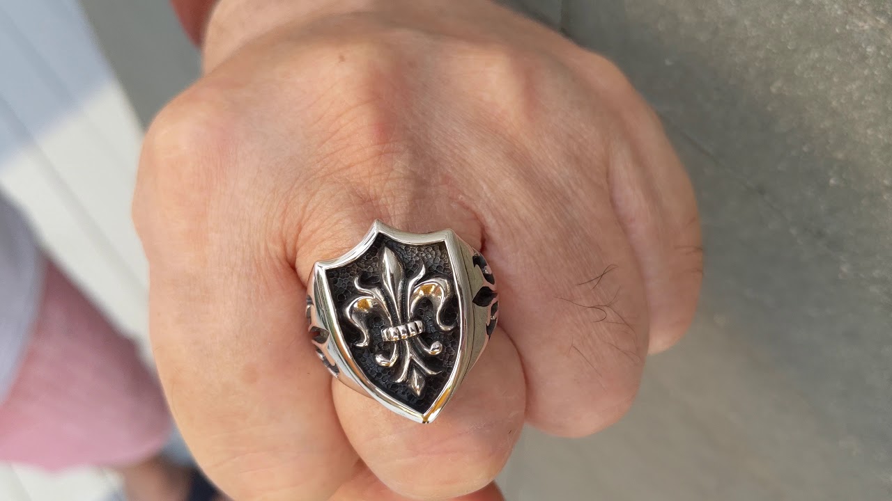 Heavy 925 Sterling Silver Fleur De Lis Ring