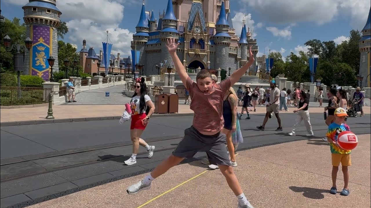 The Isaac and Charlie Show: Florida August 2025 Day 11 Magic Kingdom AM and back for Fireworks