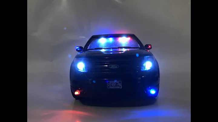 1:18 Unmarked Diecast Ford Explorer with WORKING PATTERNED LIGHTS FOR SALE