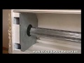 bricolajedecabecera.es:  quitar el eje de una persiana de cinta  de PVC o de aluminio. Detalle.