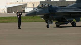 Planes begin arriving ahead of Thunder Over Louisville this weekend