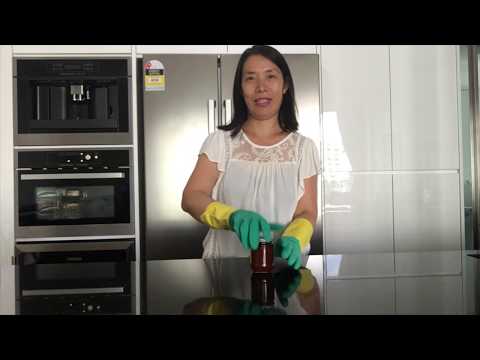 life-hacks:-keeping-ants-away-from-sugar-jars-/-opening-tight-jars-/-砂糖容器同馬蟻講拜拜-/-砂糖ポットがアリとさよなら