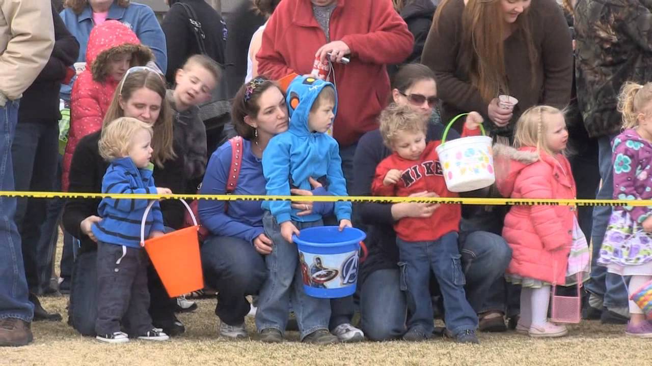 Heights Easter egg hunt features 30,000 candyfilled eggs YouTube