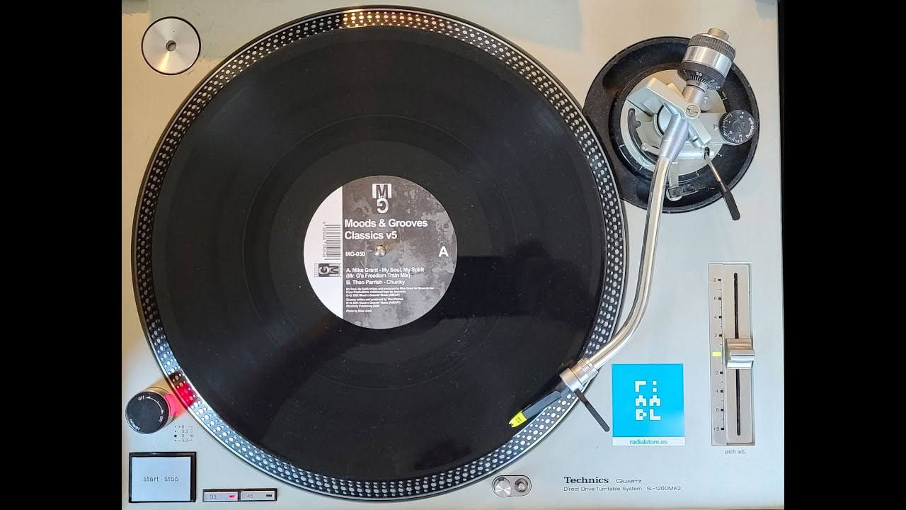 Mike Grant / Theo Parrish ‎– Moods & Grooves Classics v5