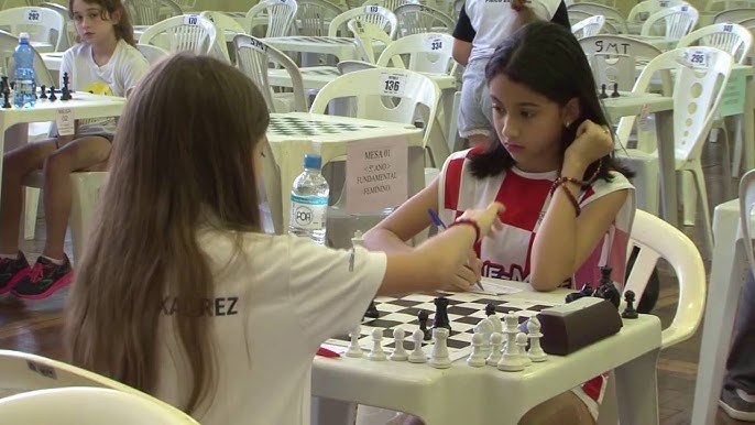 Equipe de Penha disputa o Campeonato Brasileiro de Xadrez Escolar - MZL10