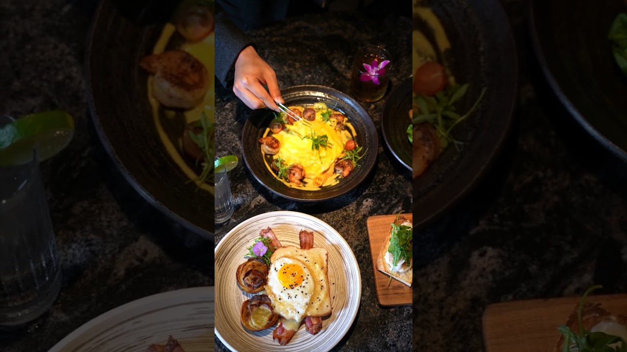 Brunch at CIR Lounge 