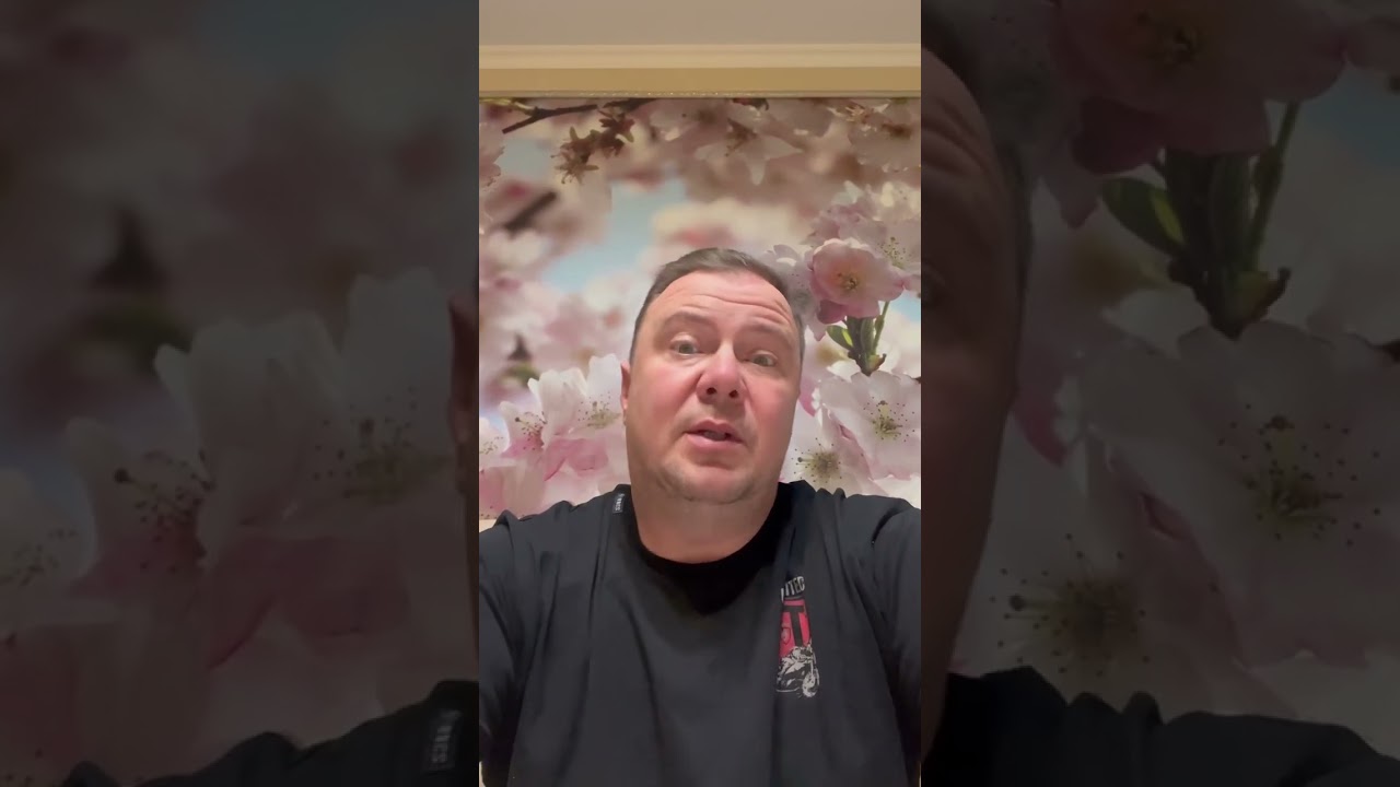 Видеоотзыв о проведенной операции: лазерное удаление геморроя и анальной трещины