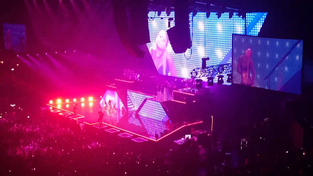 Nicki Minaj The Pink Print Tour Birmingham 2015 YouTube