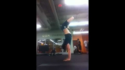 Acrobatics (lotus handhops)