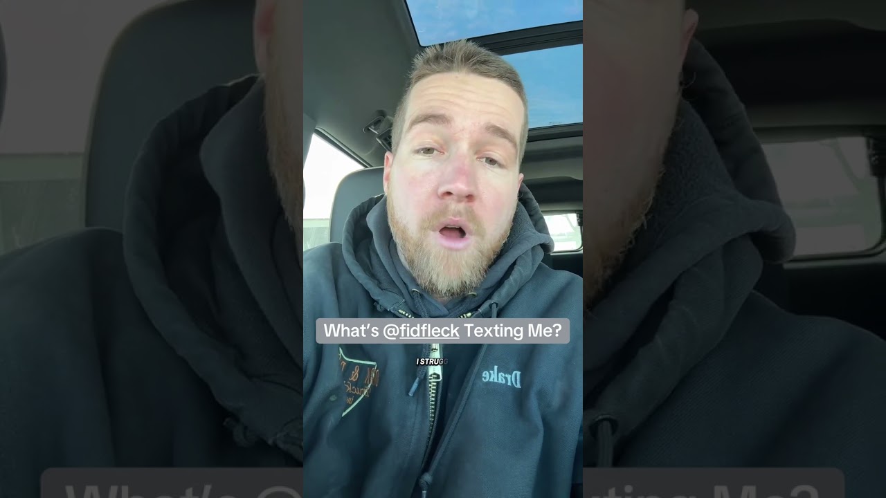 Что мне пишет @FidFleck?