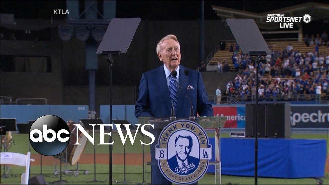 So long, pal'; Willie Mays bids farewell to Vin Scully