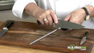 How to Hone a Kitchen Knife