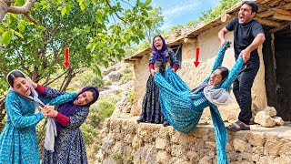 Life of Chaos: violent attack of monster's second wife against her husband and first wife.