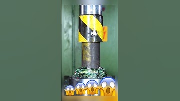 😱PRESSING OLD CD😱 #asmr #asmrsounds #explode #oddlysatisfying #hydraulic #amazing #foryou #fyp