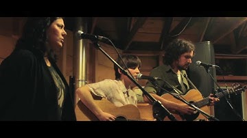 Lydia Cole - "Hibernate" LIVE - feat. Anika Moa & Luke Thompson