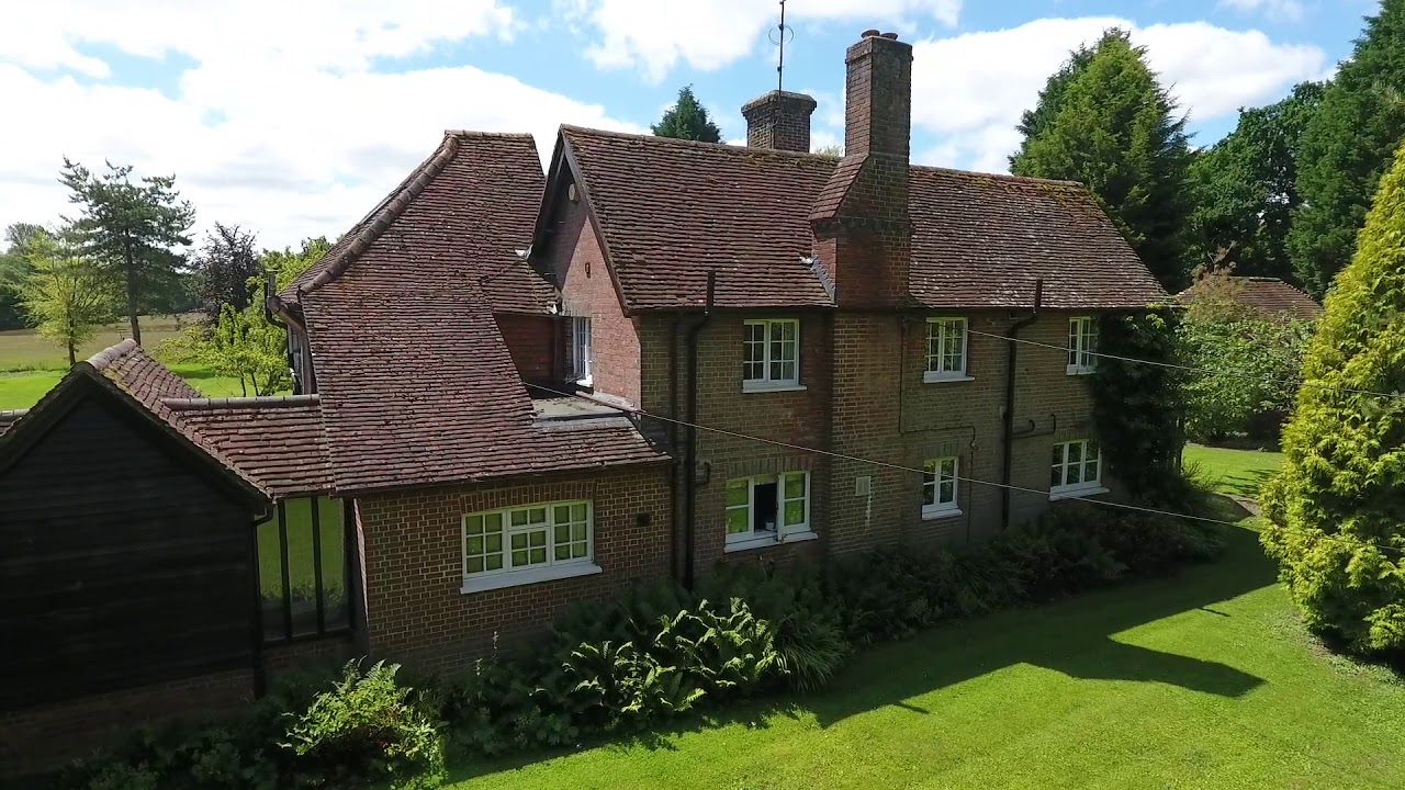 Lodge Farm House - West Grinsted | Drone Video