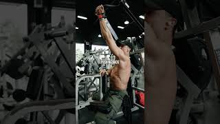How to execute the single arm lat pulldown! #backday