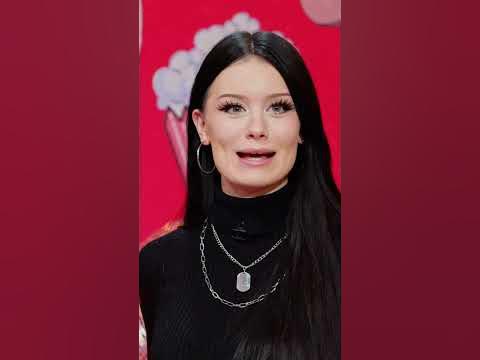Парень Даши Дошик никак не поймет ее намеков 😂 - YouTube