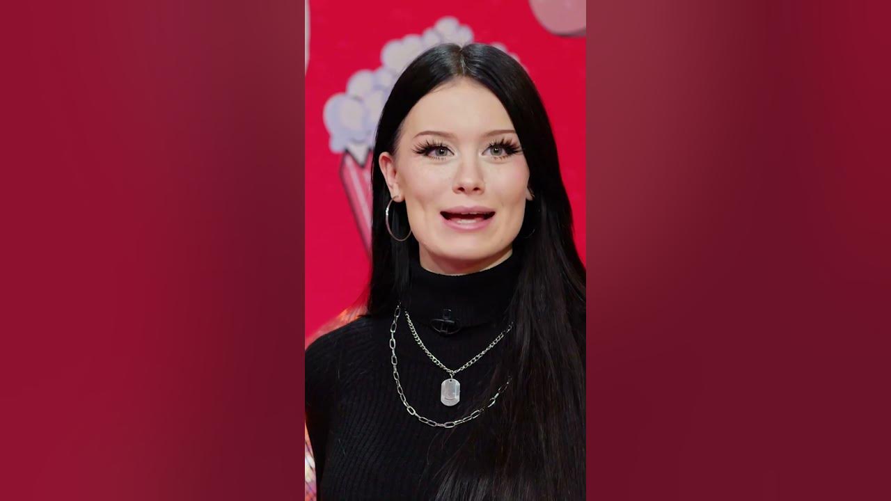 Парень Даши Дошик никак не поймет ее намеков 😂 - YouTube