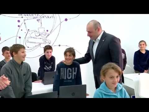 პრემიერ-მინისტრი წეროვანის სკოლაში