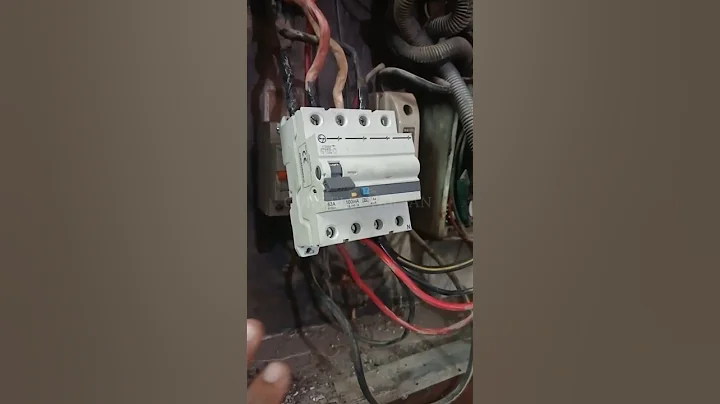 RCCB tripping problem 🤔 #shorts #rccb #electrical #housewiring #ourselectrician