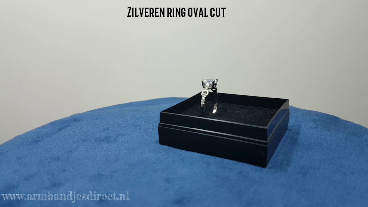 Zilveren ring oval cut