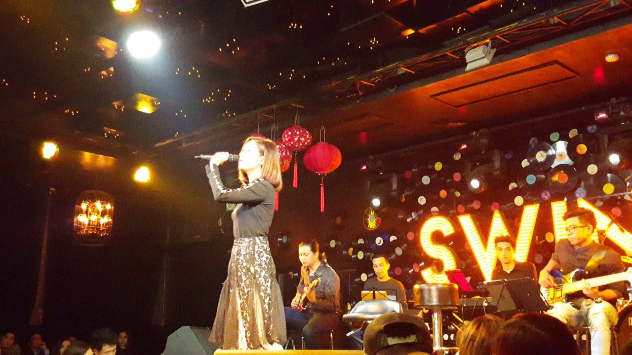 PHAI DẤU CUỘC TÌNH - BÍCH PHƯƠNG [live] - SWING LOUNGE