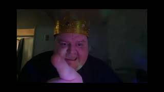 King Ian Moore is very angry at Kiwi & Chips.