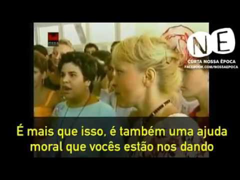 Фидел Кастро посреща децата от Чернобил, за да се лекуват безплатно в Куба