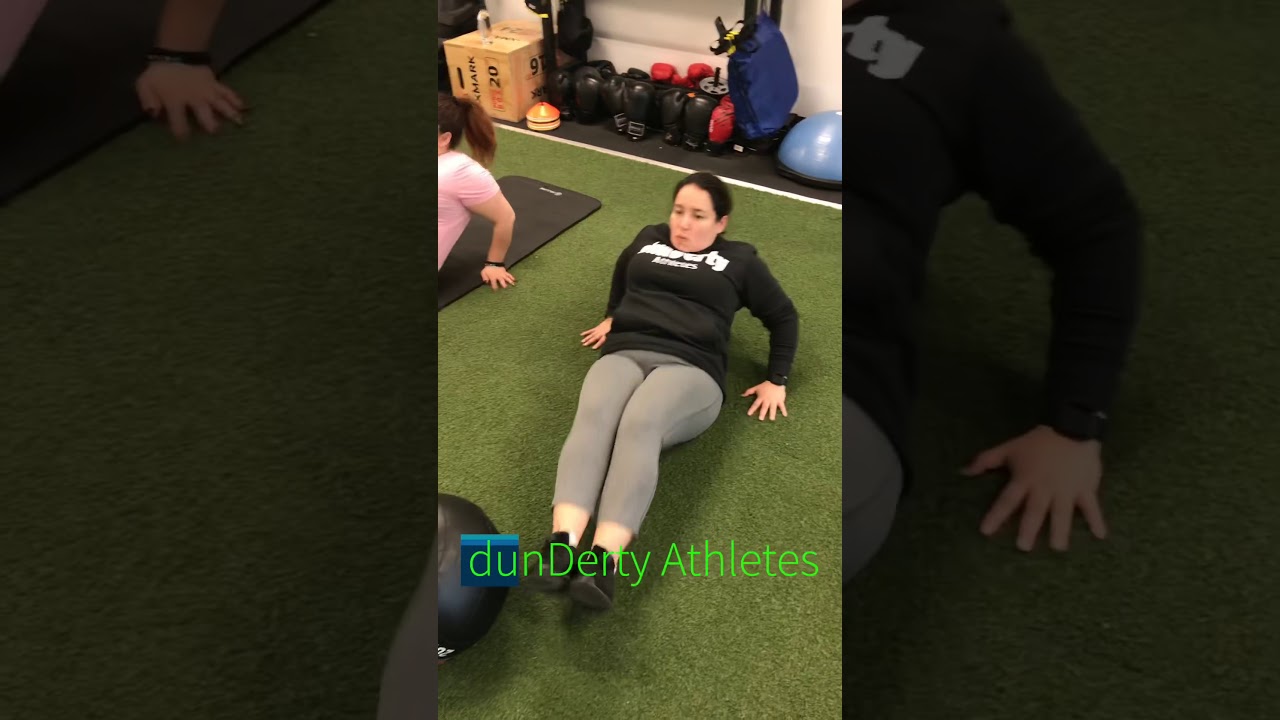 dunDerty Athletes Seated Leg Extension Ab Workout