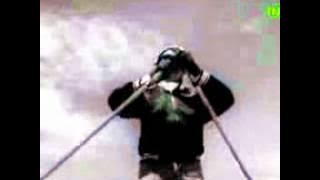 Mat Sentol main ski  dlm M K Guni