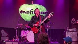 I Don't Mind - Badfinger (Featuring Joey Molland) 2/28/2023