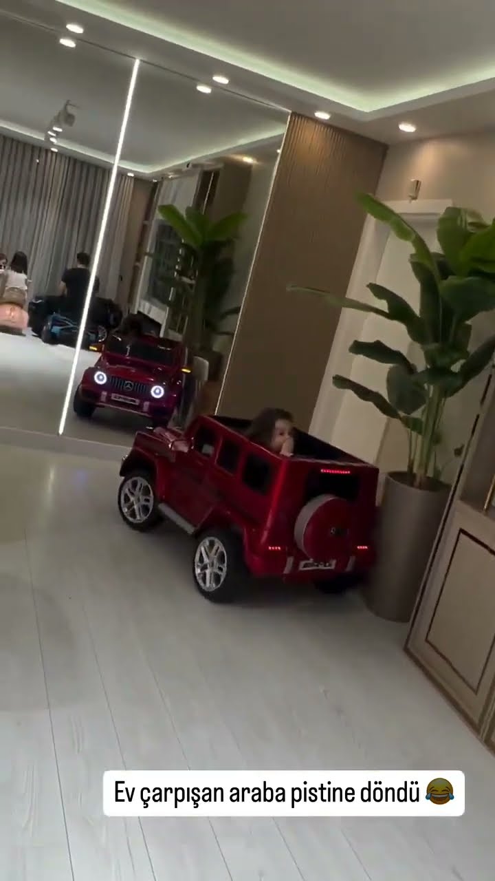 Ev çarpışan araba pistine döndü ?