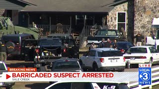 UPDATE: HCSO SWAT say they have taken barricaded suspect into custody
