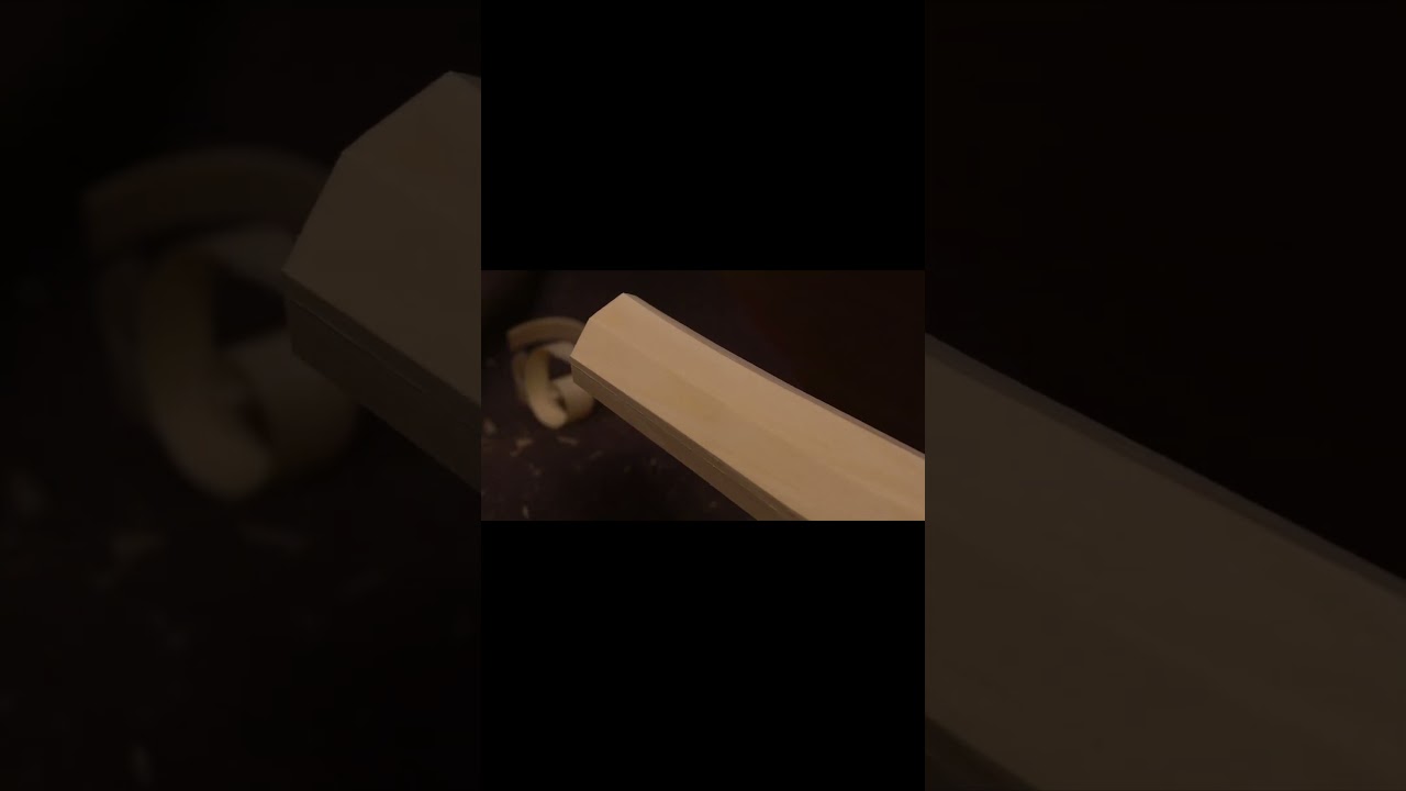 wooden vase / drawknife woodcarving 3