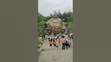 Hồ núi cốc sau cổng vào 2023