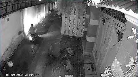 VÔ Ý THỨC đem VỨT RÁC trước NHÀ NGƯỜI KHÁC