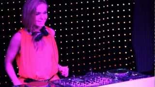Download Lagu DJ LANA KENOBY \u0026 DJ ALIYANA | DA VINCI.avi MP3
