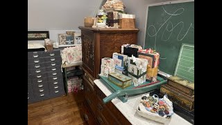 Vintage thrifted Craft Room Tour 2023 #craftroomtour #craftroom#vintage#thrifted