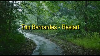 Video thumbnail of "Tim Bernardes - Recomeçar (English subtitles)"