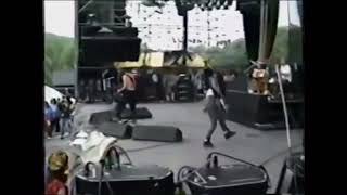 Soundgarden ‘Slaves and Bulldozers’ and ‘Jesus Christ Pose’ at Lollapalooza(1992)